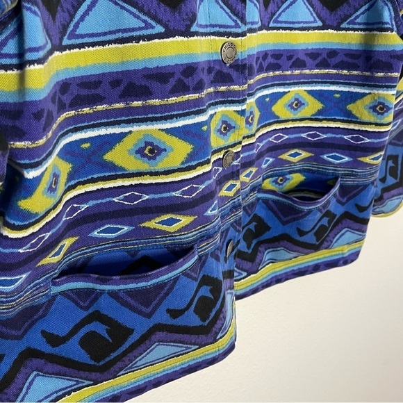 Chicos Anniversary Collection Southwestern Aztec Denim Jacket Size 2 or L - Picture 3 of 10